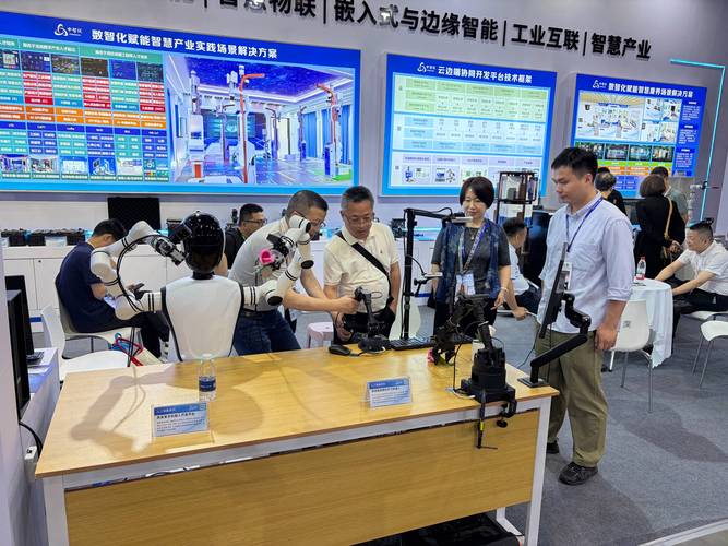 从"买到手"到"用起来",高校人工智能实验箱的选购真相